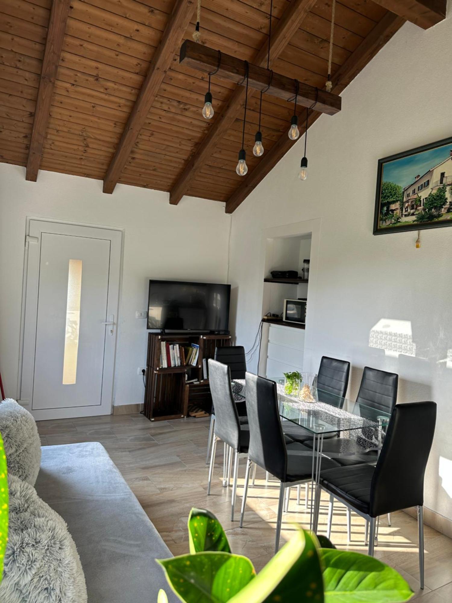 Quiet Countryside Apartments Near The City And The Sea Koper Dış mekan fotoğraf